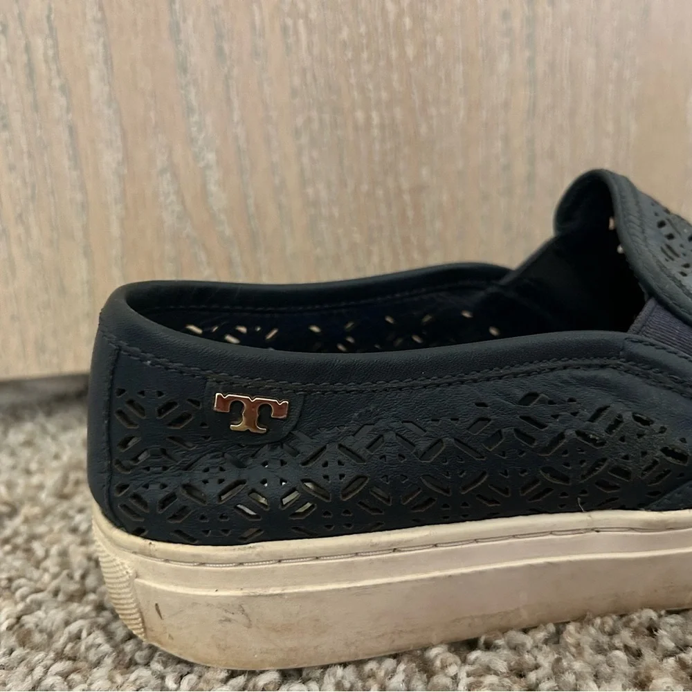 Tory Burch Lennon Perforated Slip On Sneaker Laser Cut Women's Size 7.5 Business